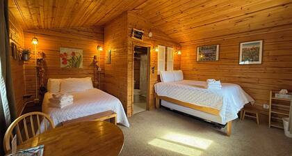 Earthsong Lodge - FAMLY