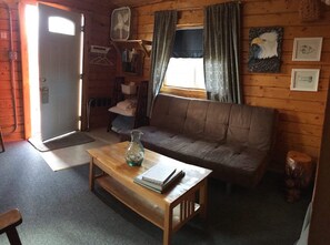 Living area - Earthsong Lodge - Two Bedroom Cabin (Healy)