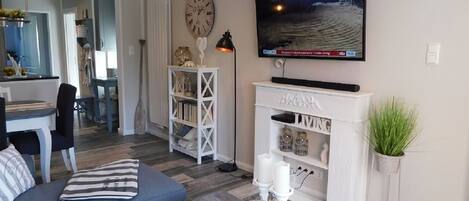 Smart TV, DVD player, books