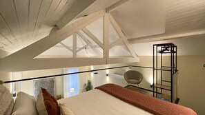 豪華別墅, 1 張標準雙人床 | 布置獨特、書桌、筆電工作空間、遮光布/窗簾
