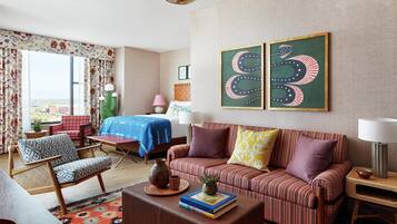 In-room safe, individually decorated, individually furnished, desk