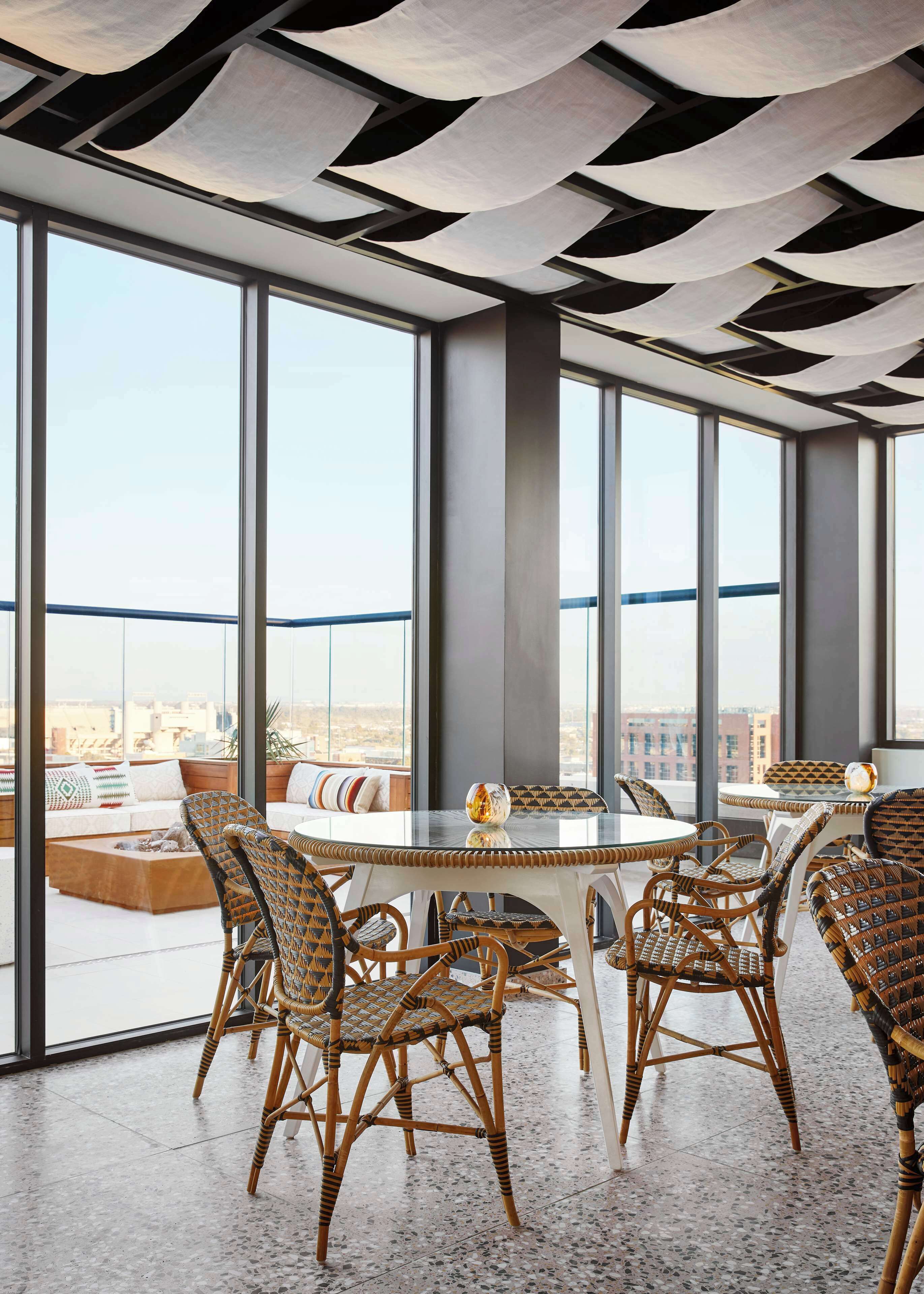 breakfast and lunch served