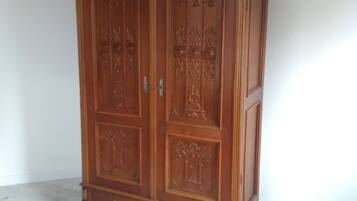 2 Schlafzimmer, WLAN, Bettwäsche