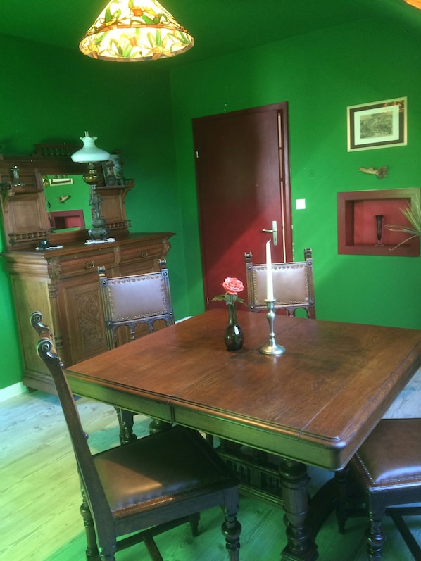 Dining - Ferienwohnung Albert, 2 Schlafzimmer, 90 Quadratmeter (Hauenstein)