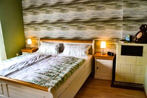2 bedrooms, iron/ironing board, travel crib, free WiFi - The wellness address in the Stangenwald (Sankt Ingbert)