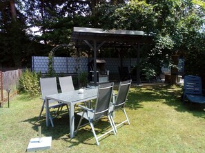 Outdoor dining - The wellness address in the Stangenwald (Sankt Ingbert)
