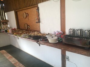 Tägliches inbegriffenes Frühstücksbuffet