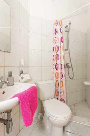 مجففات شعر، مناشف