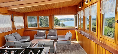 Ferienhaus am Seeblick Grill, Garten, Billard, Dart, Bike, Sauna ww-Seeblick