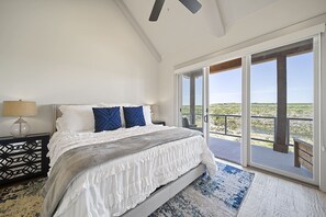 5 bedrooms, travel cot, free WiFi, bed sheets