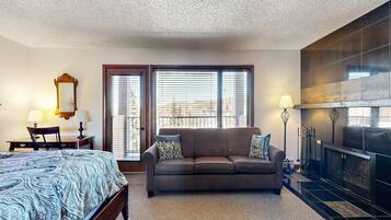 Internet, bed sheets