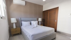 Apartment, 2 Bedrooms | Bed sheets - Soha suites I A06 (Santiago de los Caballeros)