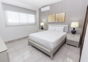 Apartment, 2 Bedrooms | Bed sheets - Soha suites I A12 (Santiago de los Caballeros)