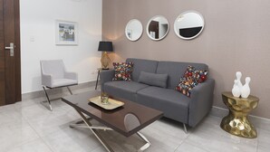Standard Room | Living area