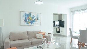Unclassified image, 3 of 4, button - Soha suites I C08 (Santiago de los Caballeros)