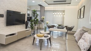 Ảnh chưa phân loại, 2 trong số 21 ảnh, nút