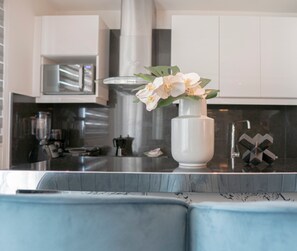 Exclusive-Apartment | Eigene Küche | Kühlschrank, Mikrowelle, Ofen, Herdplatte