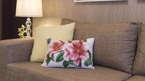Unclassified image, 4 of 11, button - Soha suites II C12 (Santiago de los Caballeros)