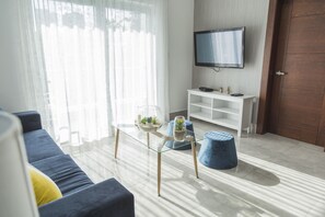 Standard Room | Television