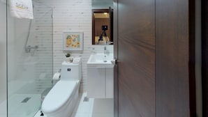 Comfort Apartment | Bathroom - Soha suites II D07 (Santiago de los Caballeros)