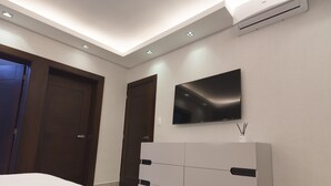 Luxury Apartment | Bed sheets - Soha suites II D11 (Santiago de los Caballeros)