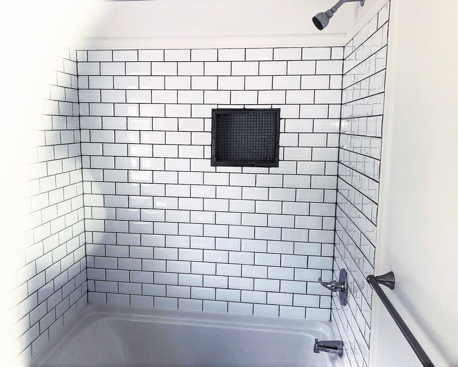 Combined shower/bathtub, hair dryer, towels, soap