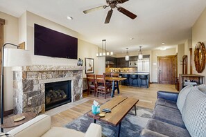 TV, fireplace, DVD player