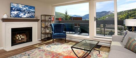 Smart TV, DVD player