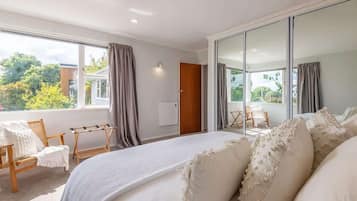 3 chambres, fer et planche à repasser, lit parapluie, Wi-Fi