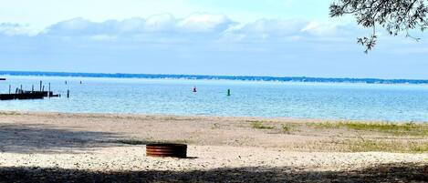 Beach nearby, sun loungers