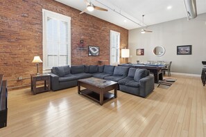 TV, offices