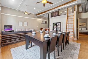 Interior - Modern Loft next to Georgia St. & Convention Ctr. (Indianapolis)