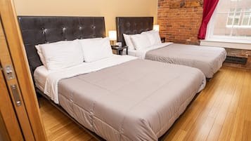 4 habitaciones, tabla de planchar con plancha y wifi