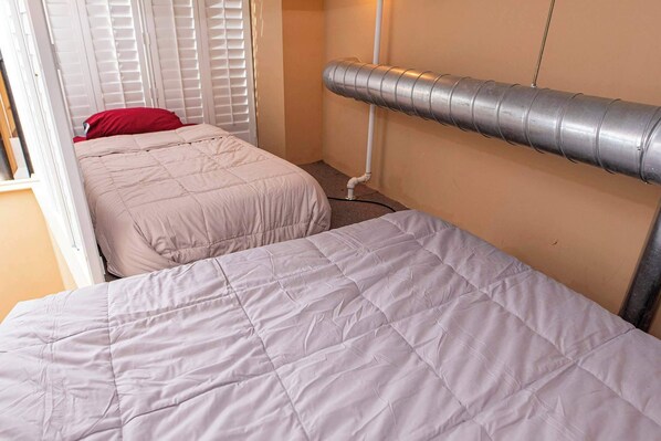 4 dormitorios, tabla de planchar con plancha, wifi
