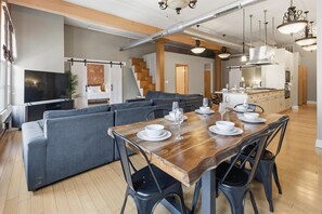 Imagen sin descripción, 2 de 30, botón