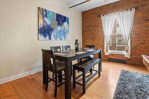 Dining - Top Floor Loft in Downtown Indianapolis!!! (Indianapolis)