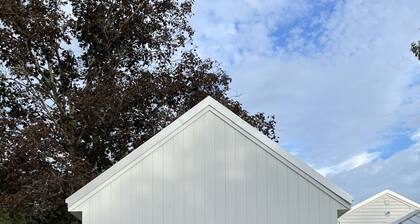 Hudson Valley Yearly Rental- Hudson New York