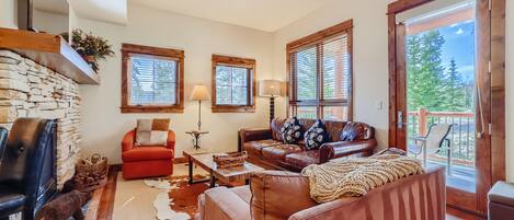 TV, fireplace, DVD player, table tennis