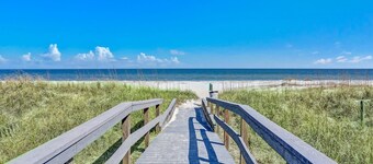 Stunning Penthouse Condo-Amazing Views-Shipwatch of Omni Resorts!