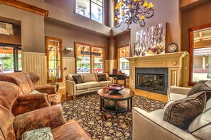 TV, fireplace, DVD player