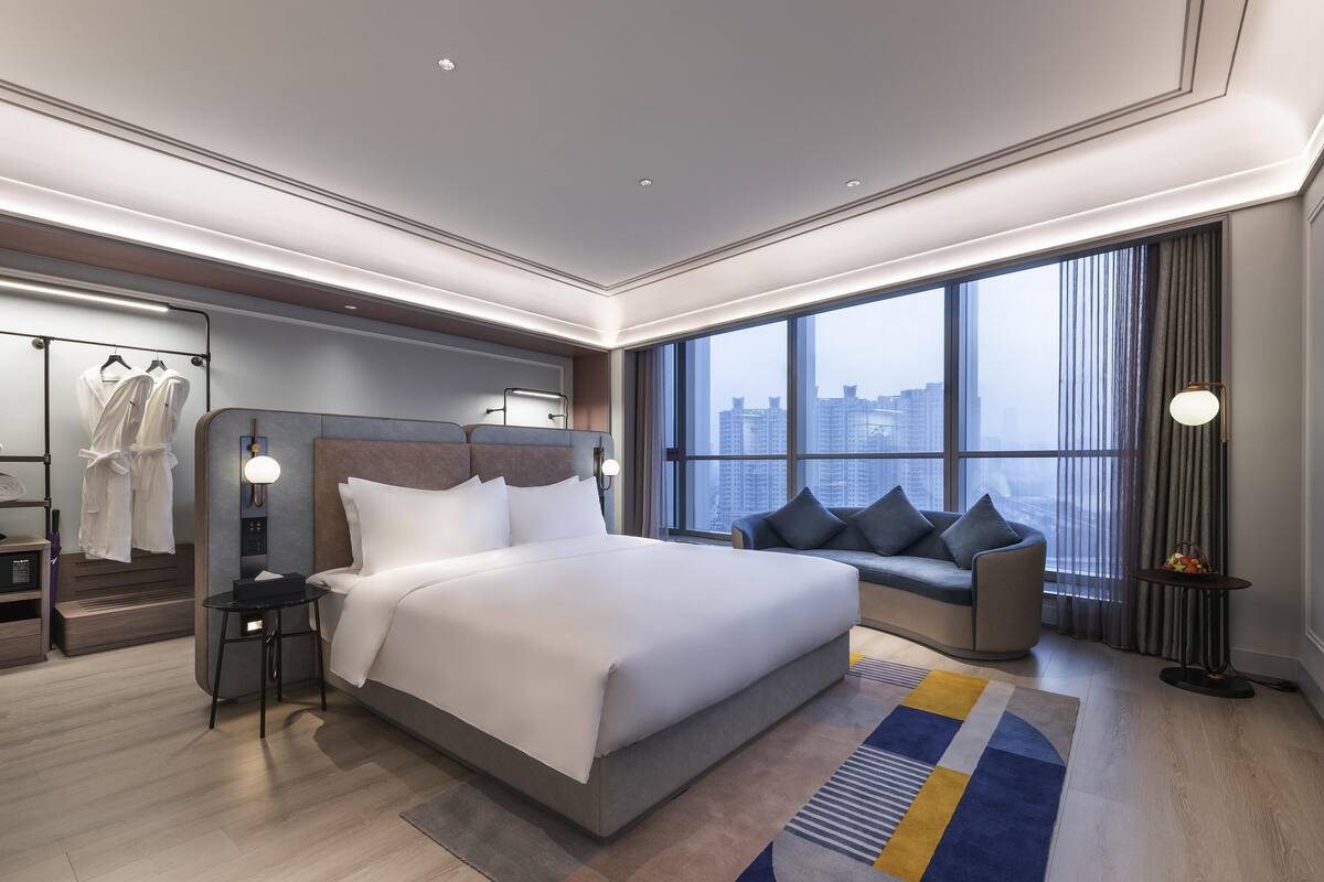 Privilege, Phòng, 1 giường cỡ king | Minibar, bàn, khu vực làm việc phù hợp cho laptop 