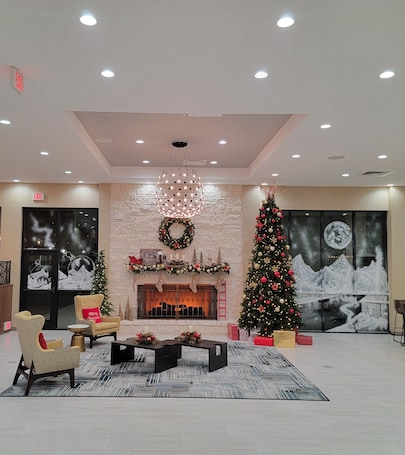 Lobby. Wyndham Garden College Station