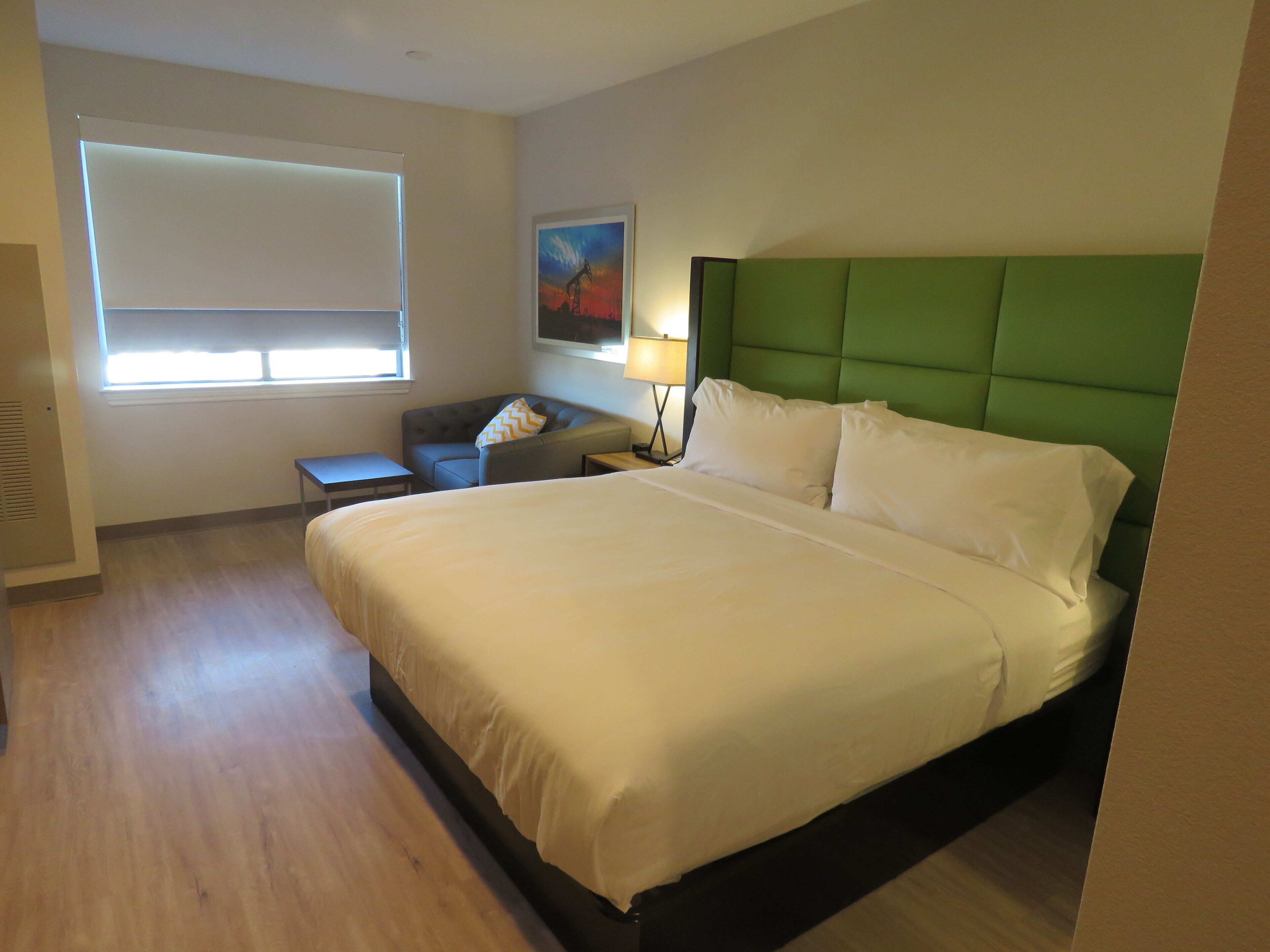 room, 1 king bed, accessible, non smoking (mobility) | blackout curtains, free wifi, bed sheets
