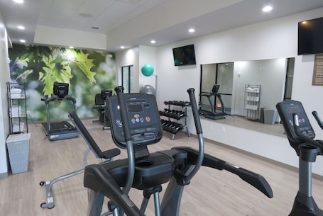 Fitness facility. Wyndham Garden College Station