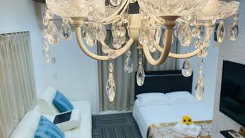 Apartment (3F) | Living area | Flat-screen TV