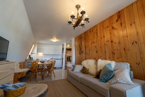 Apartment (2 Bedrooms) | Floor plan