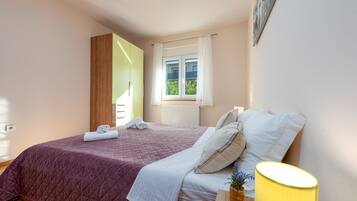 6 chambres, draps fournis