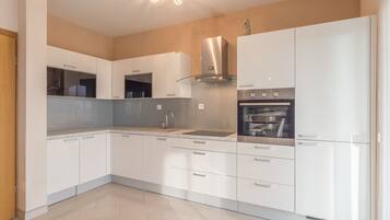 Villa, 6 Bedrooms, Smoking, Private Pool | Private kitchen | Microwave, oven, stovetop, dishwasher
