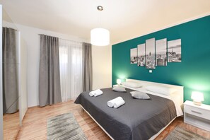 Villa, 3 chambres, piscine privée, vue montagne | 3 chambres, draps fournis