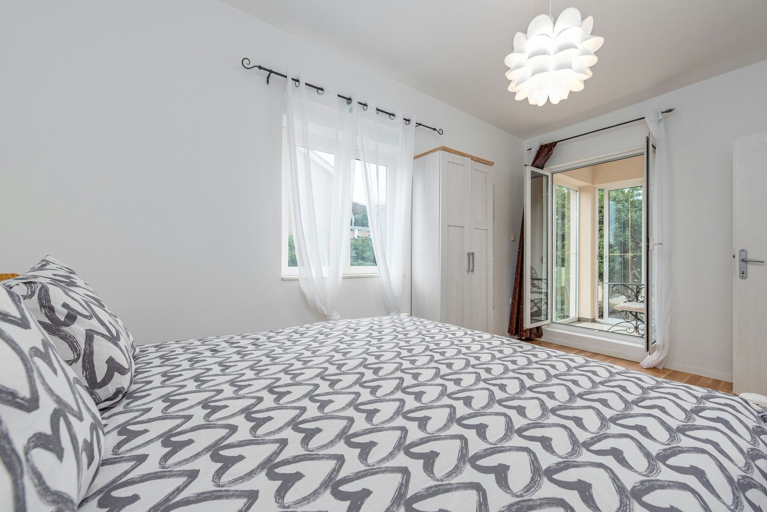 Vila, 4 quartos, piscina particular, vista para o mar | 4 quartos, roupa de cama